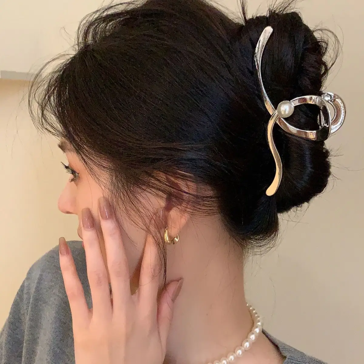Y2g Metal Hairpin Updo for Women - Image 29