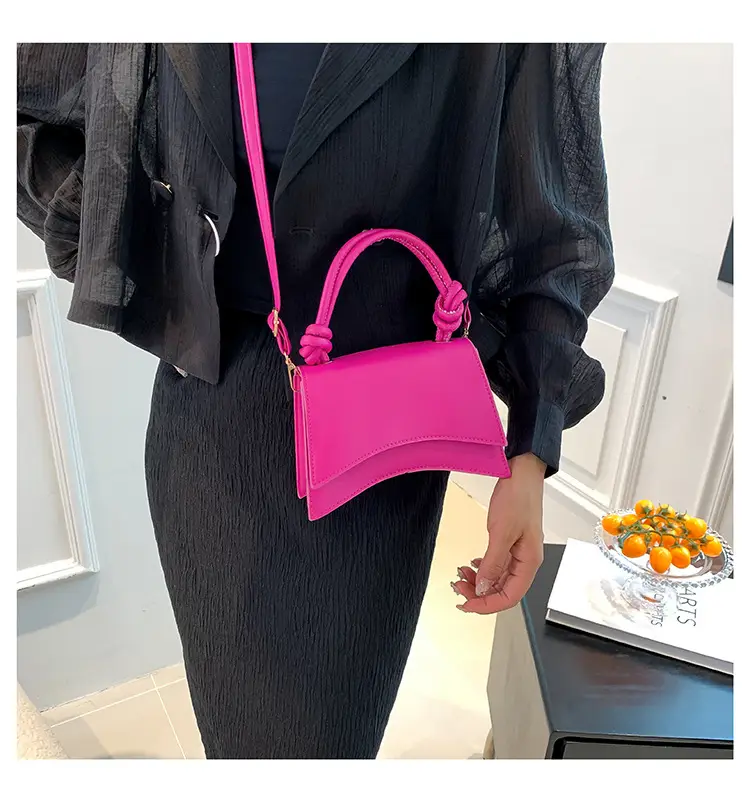 Pink Leather Shoulder Bag for Women 2025 — feature 11