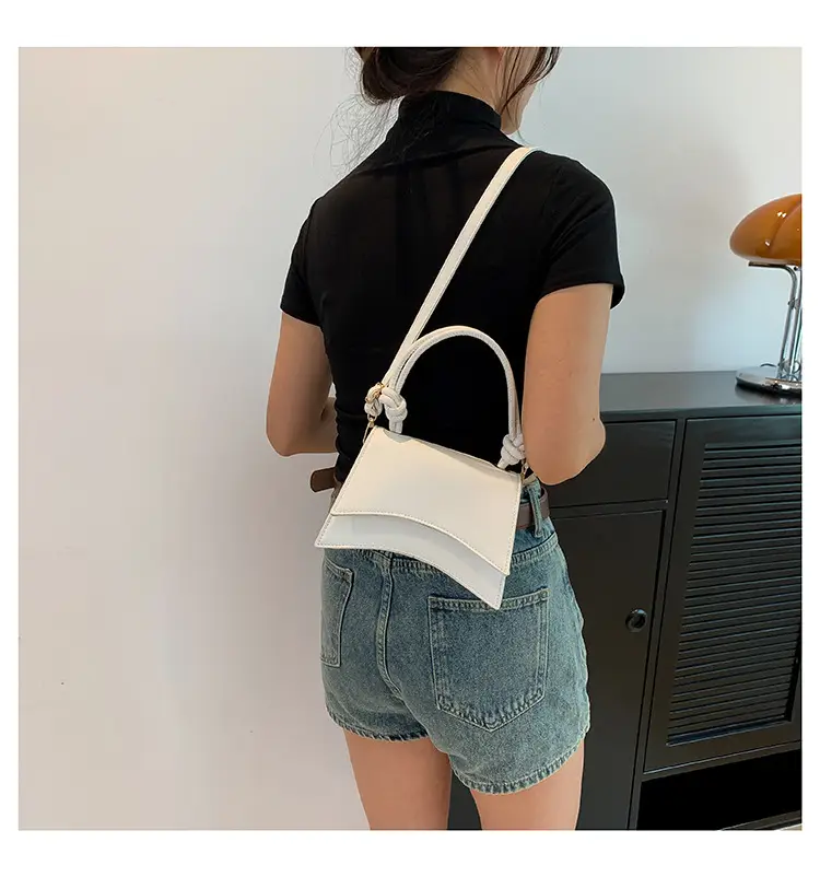 Pink Leather Shoulder Bag for Women 2025 — feature 16