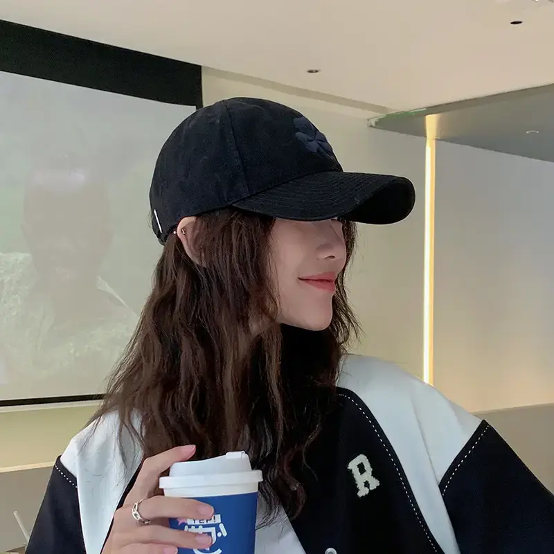 New Clover Embroidered Baseball Cap for Men Women - Image 7