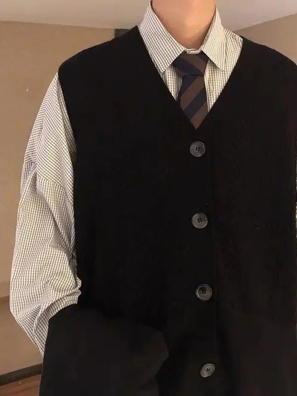 Vintage Knitted V-Neck Vest Men's Winter Fat Handsome - Image 2
