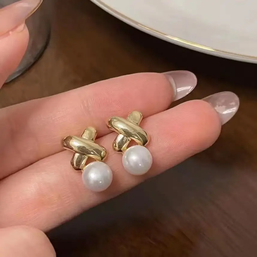 Dan Tao Cross Pearl Earrings Gold Plated 925 Silver