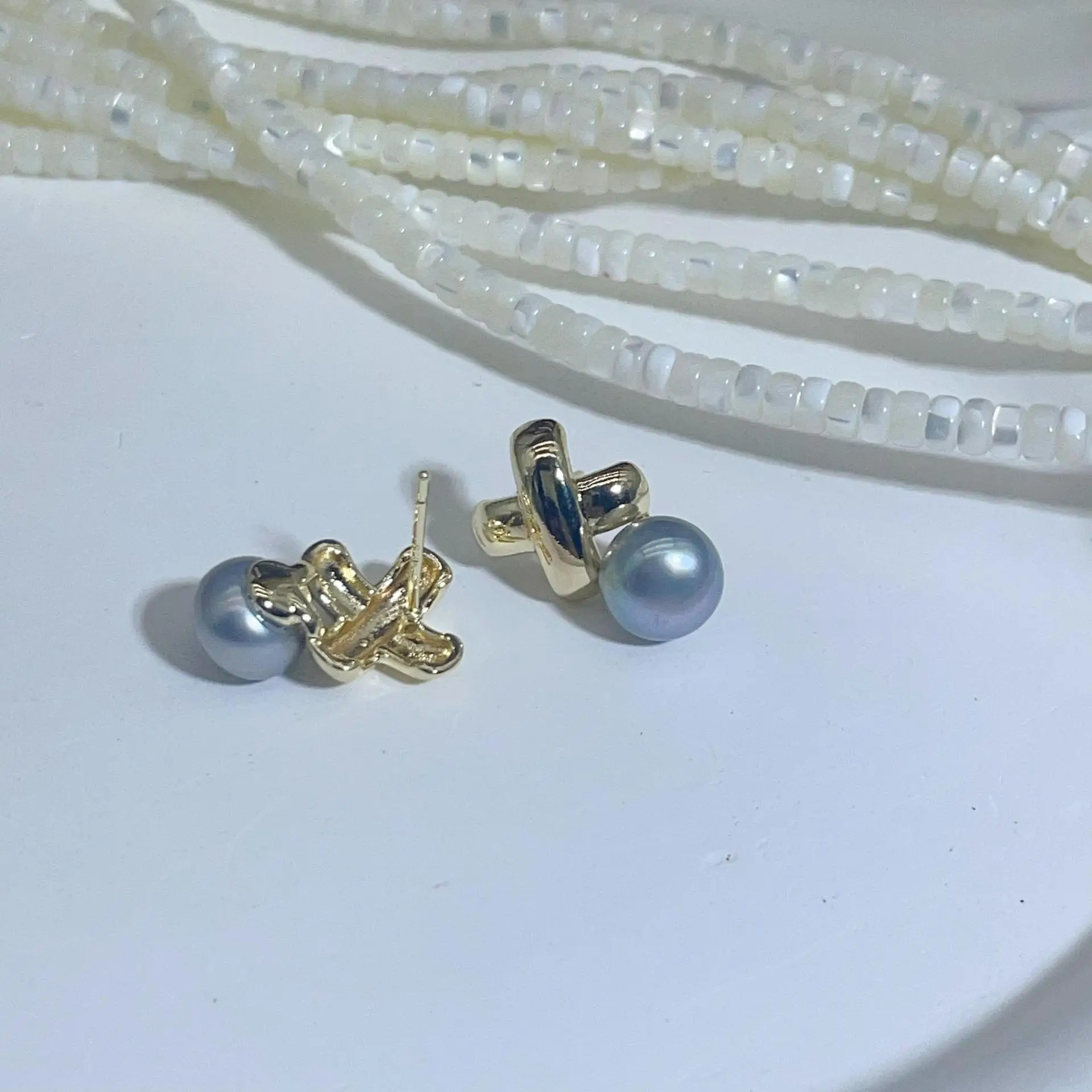 Dan Tao Cross Pearl Earrings Gold Plated 925 Silver — feature 18