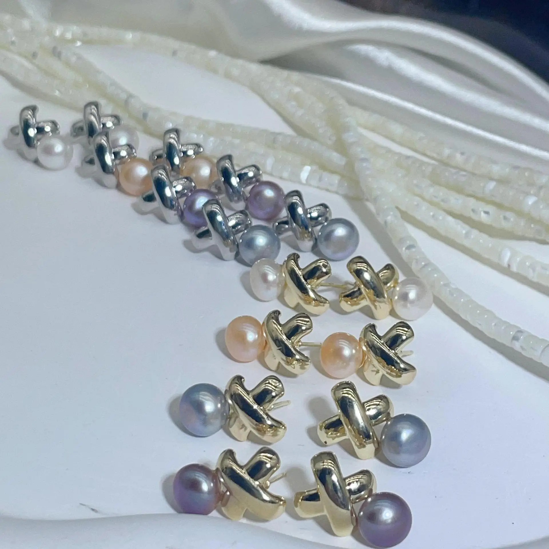 Dan Tao Cross Pearl Earrings Gold Plated 925 Silver — feature 2