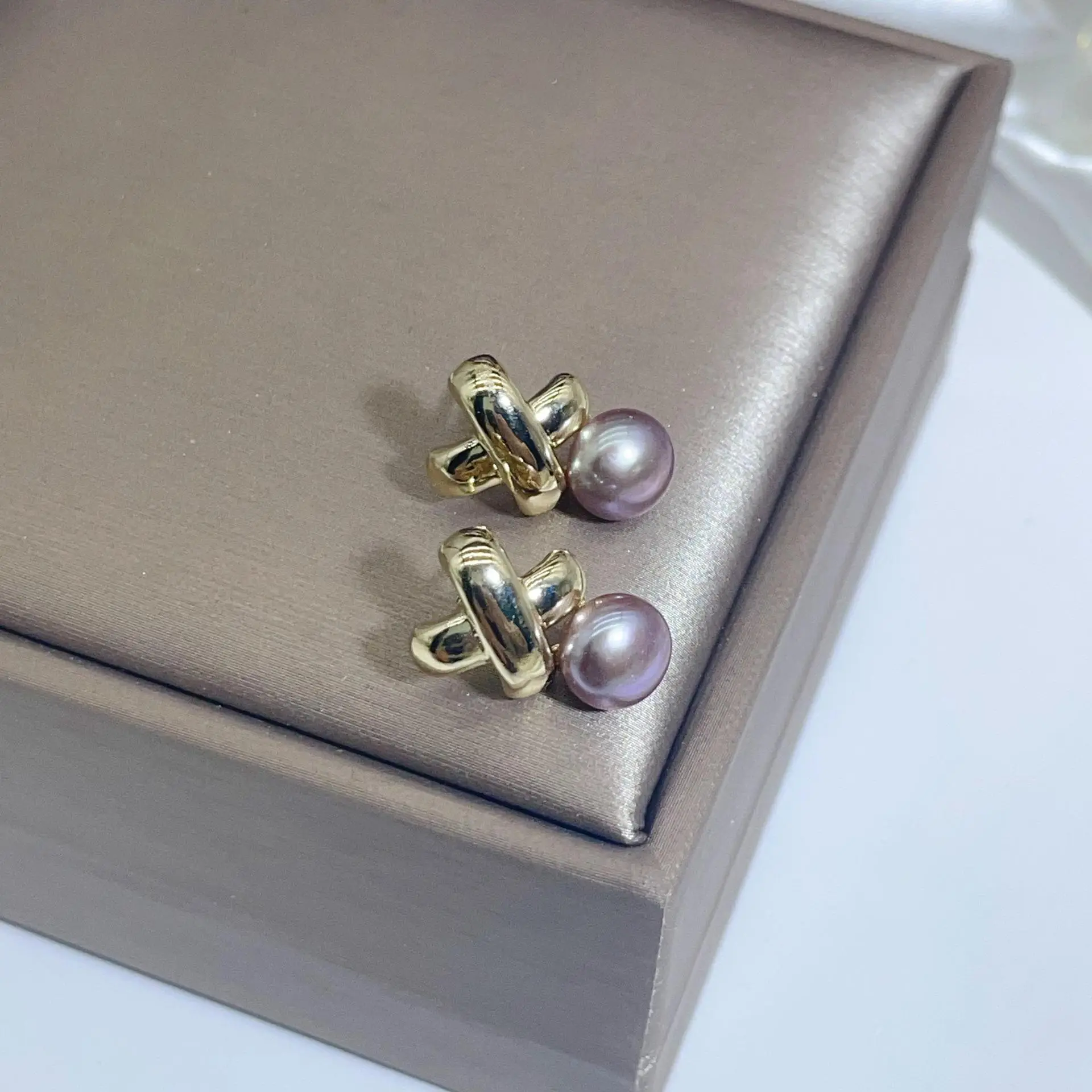 Dan Tao Cross Pearl Earrings Gold Plated 925 Silver — feature 21
