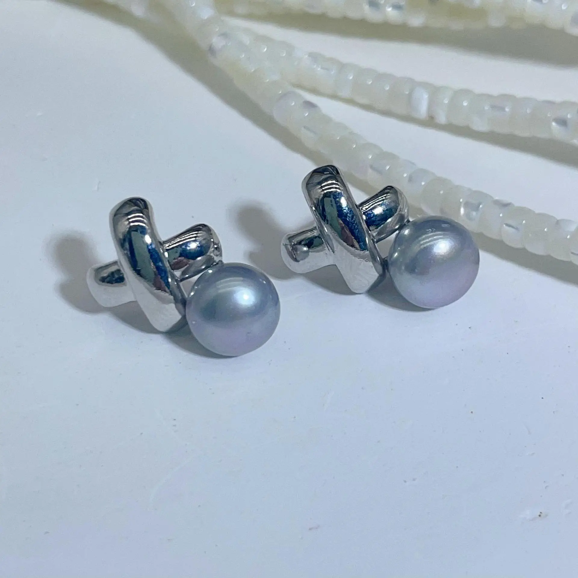 Dan Tao Cross Pearl Earrings Gold Plated 925 Silver — feature 6