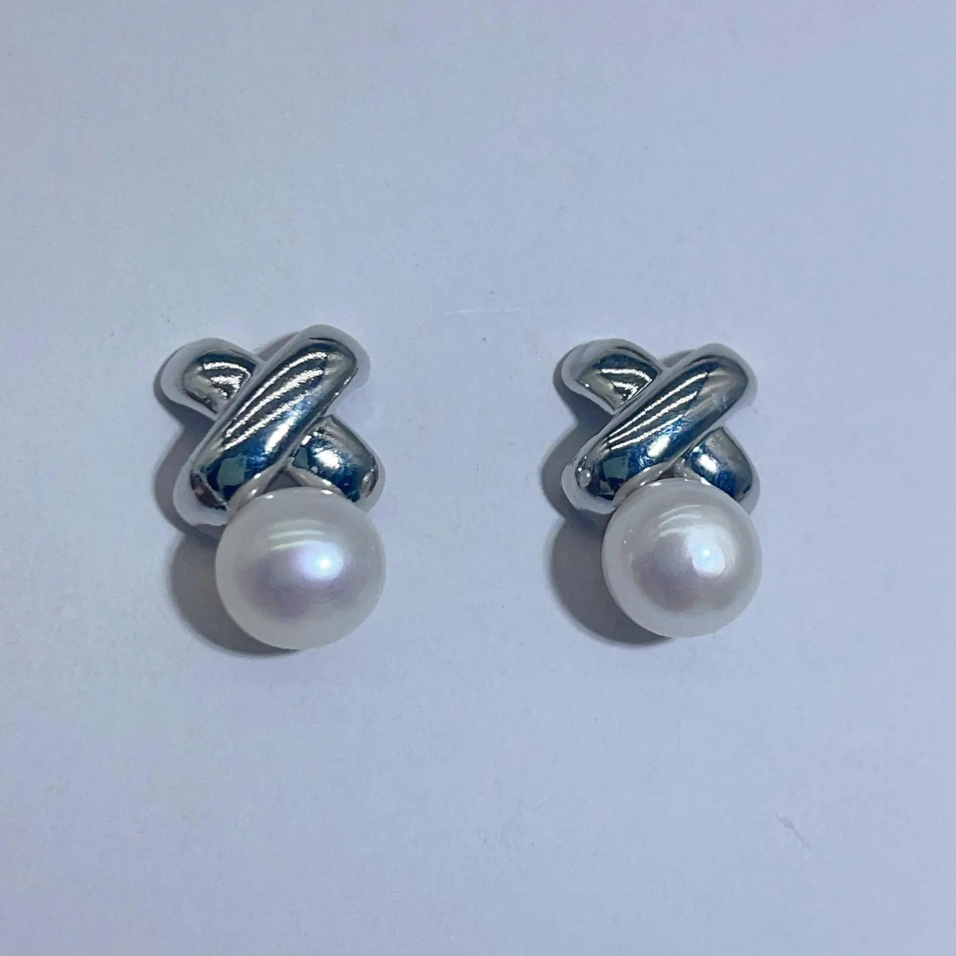 Dan Tao Cross Pearl Earrings Gold Plated 925 Silver — feature 9