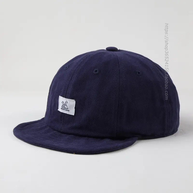 Men's Japanese Style Sun-Proof Peaked Cap with Blue Logo — feature 2
