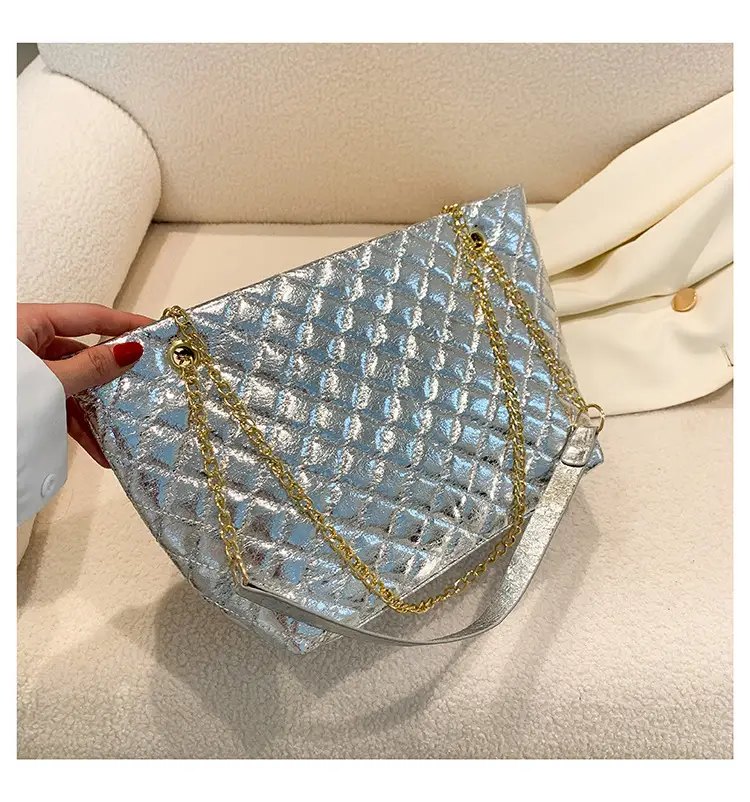 Green Velvet Rhombus Embroidery Shoulder Tote Bag — feature 31