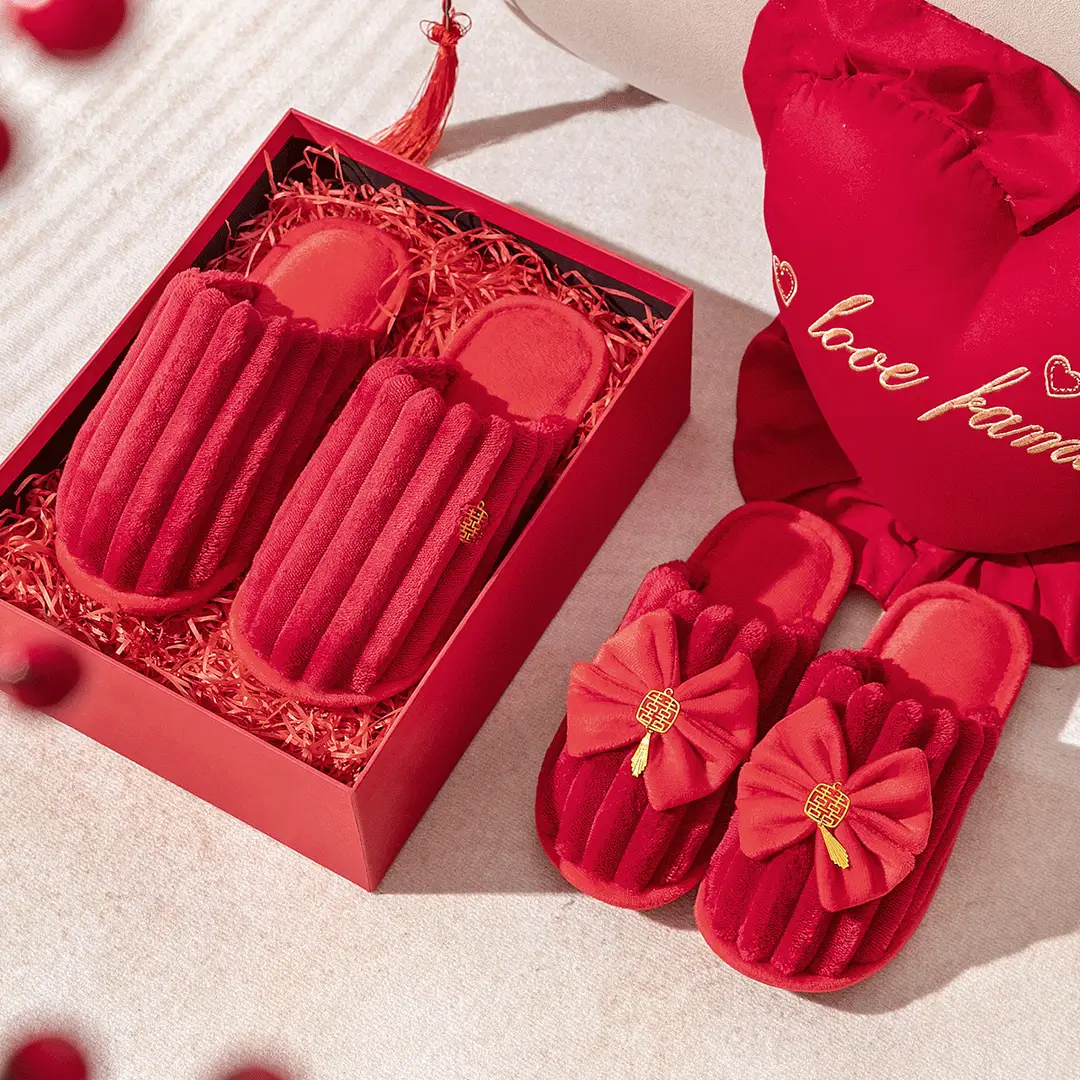 Wedding Cotton Slippers for Women, Autumn and Winter Festive Red 2026 New Model, High-End Light Luxury Bridal Plush Couple Home Slippers for Men - Image 3