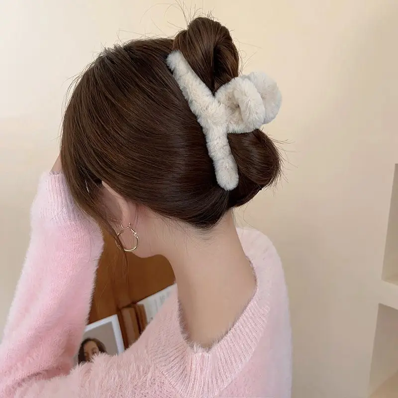 Plush Hair Clips for Girls Winter Hairpin Multi Color - Image 2