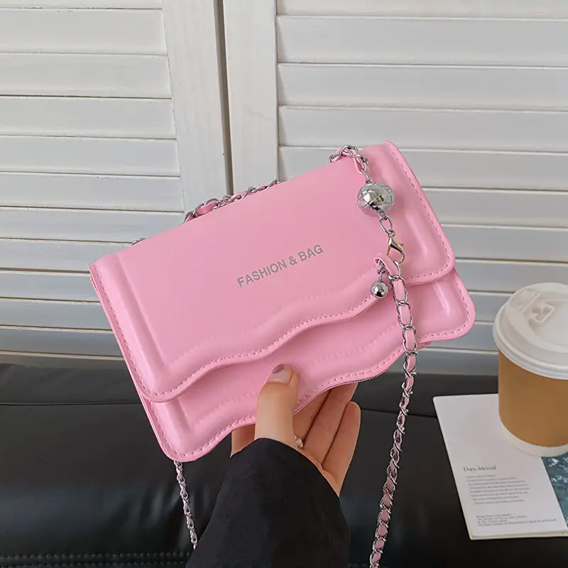 Pink Wave Chain Crossbody Bag for Women 2023