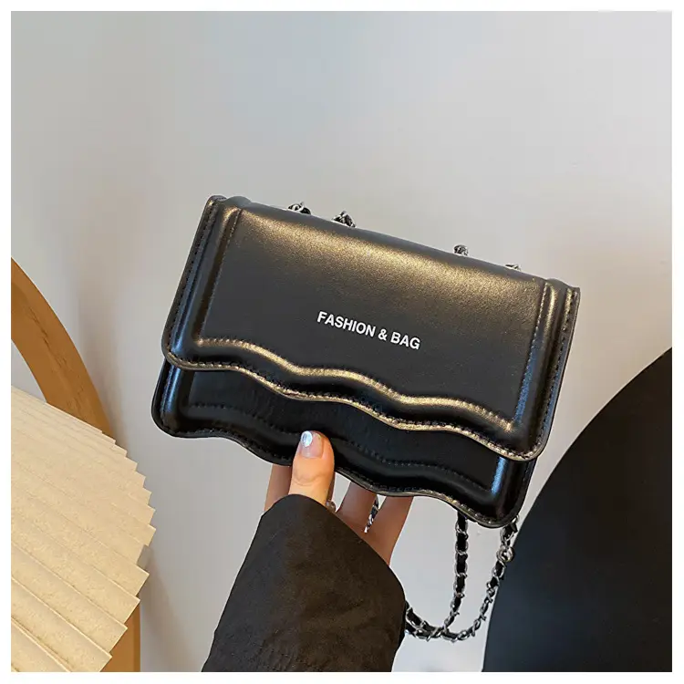 Pink Wave Chain Crossbody Bag for Women 2023 — feature 24