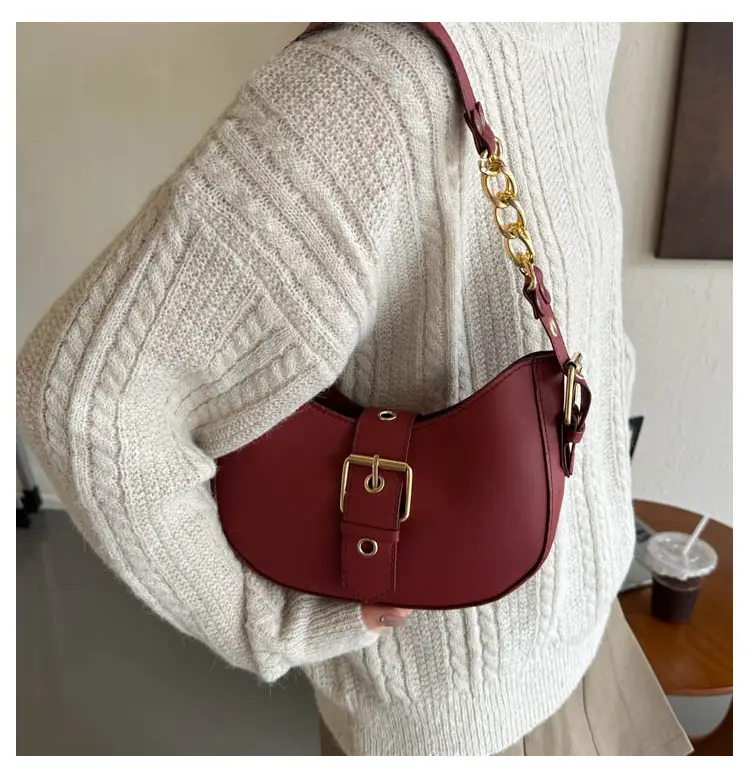 Retro Chain Shoulder Bag Women 2023 Autumn — feature 11