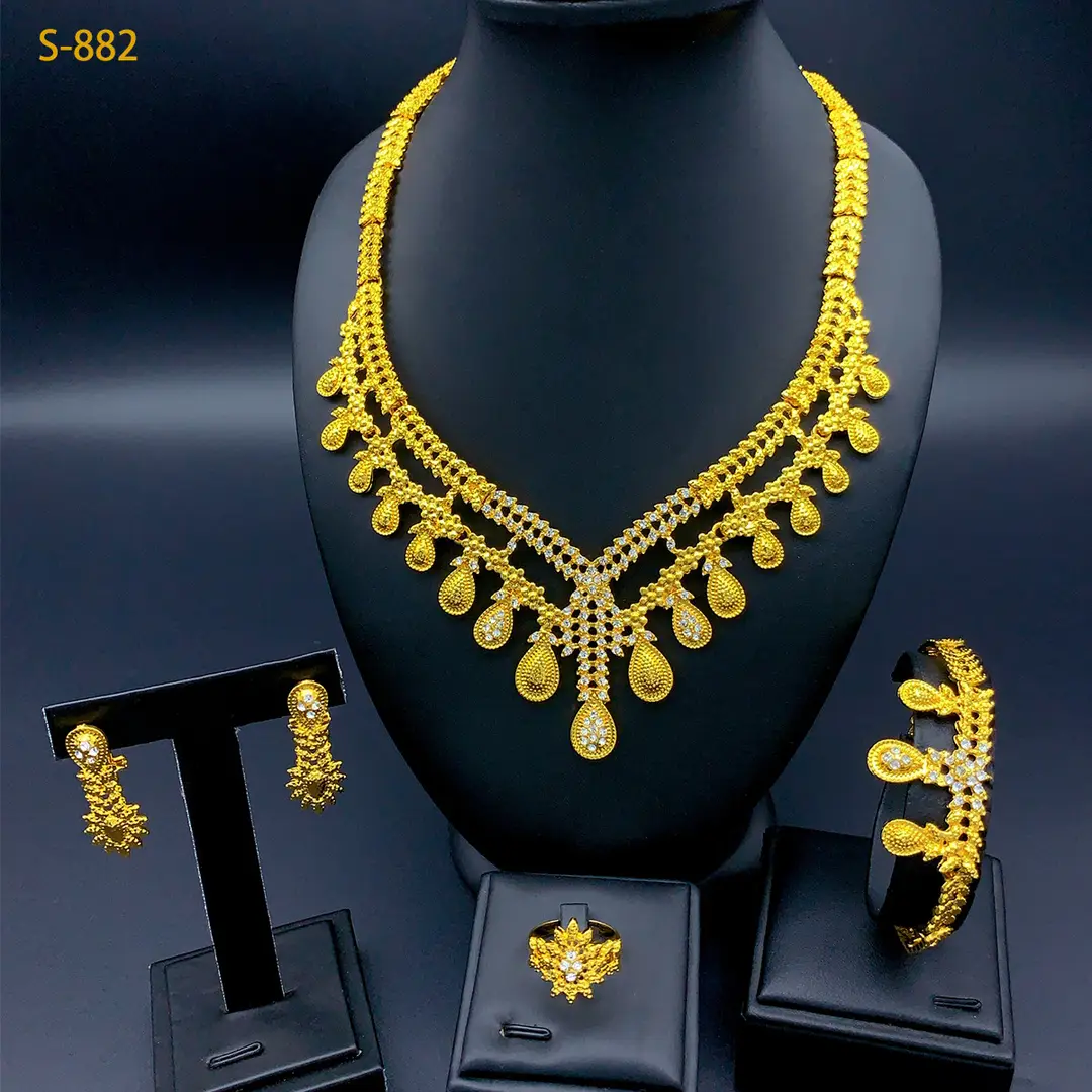 Nigeria Middle East bridal gold-plated jewelry suit flower exaggerated long necklace ring bracelet earrings four-piece set