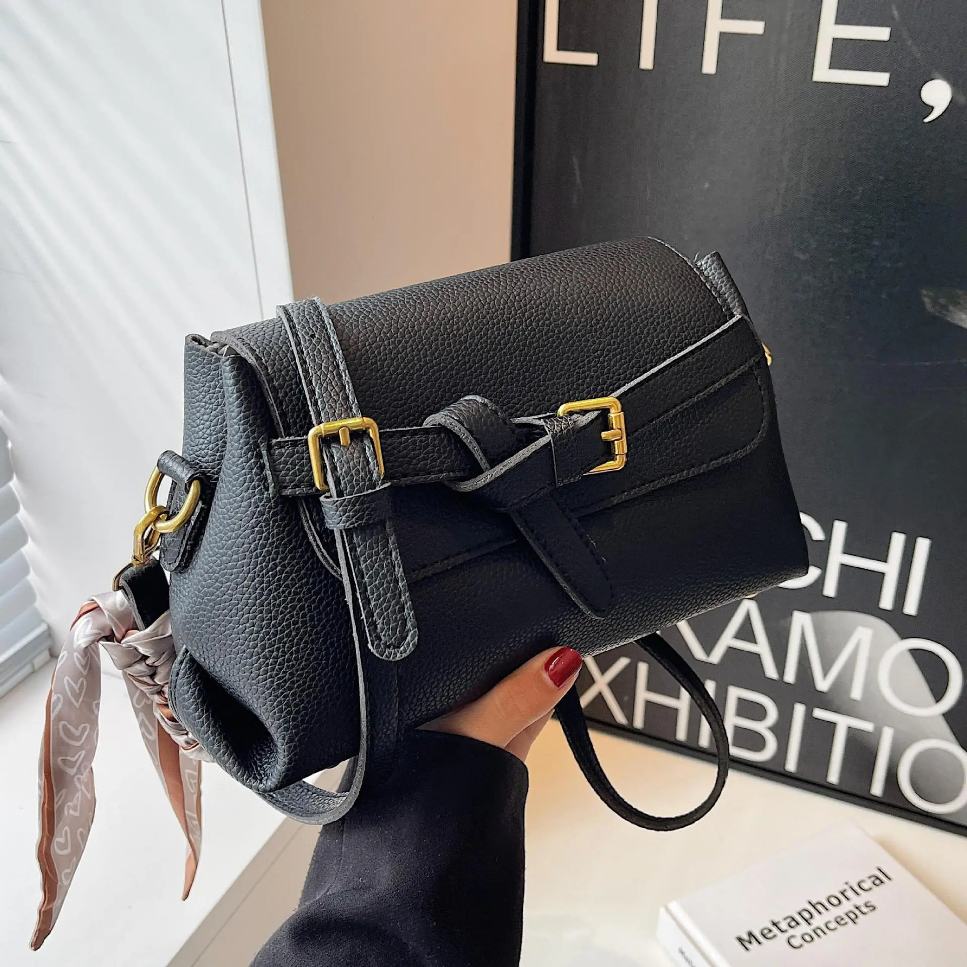 Black Leather Shoulder Messenger Bag for Women 2023