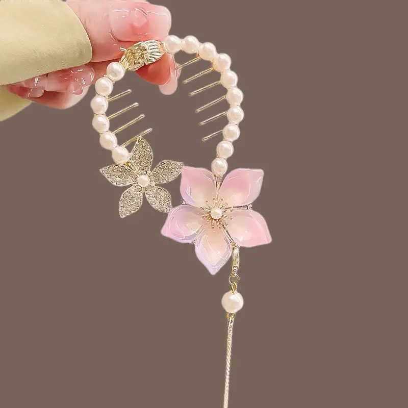J63 Lotus Pearl Tassel