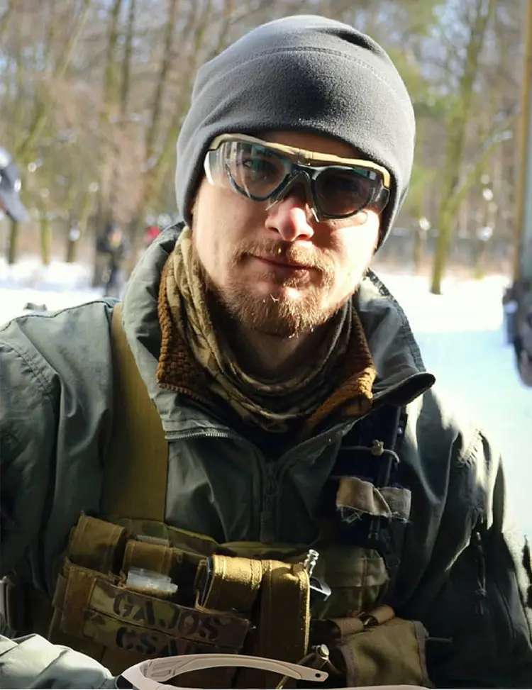 Real Life Shooting Glasses with Windproof & Anti-UV Protection — feature 5