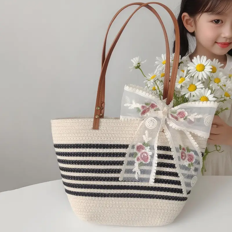 Trendy Minimalist Handheld Basket Bag for Women - Image 17