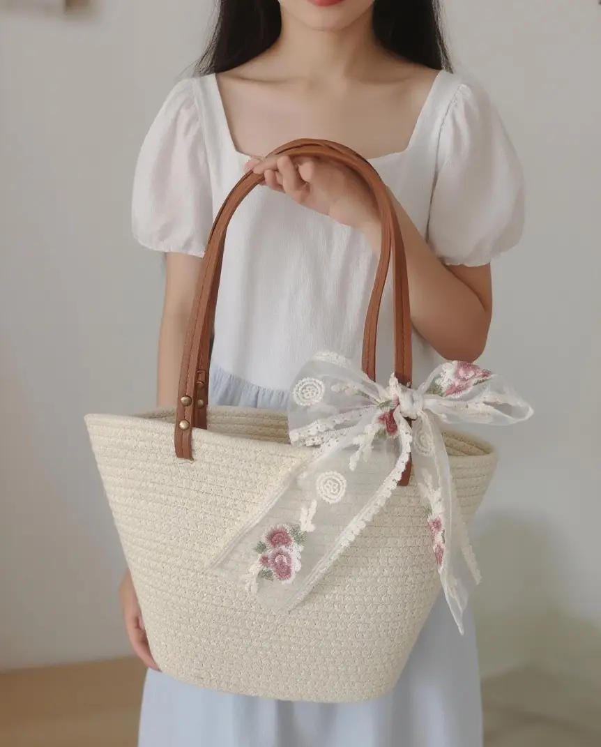 Trendy Minimalist Handheld Basket Bag for Women - Image 18