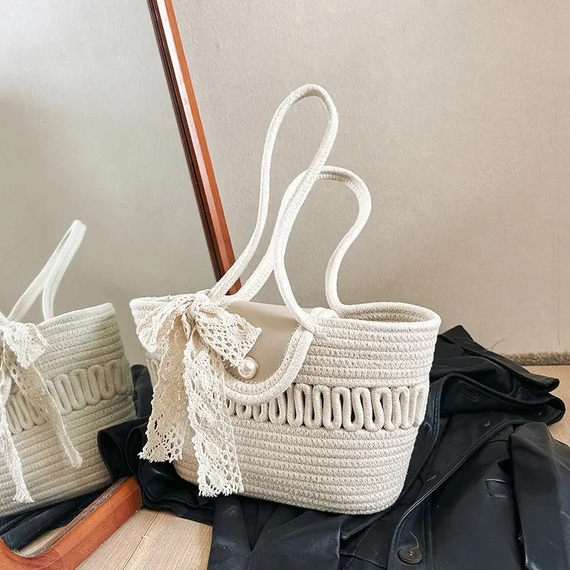 Trendy Minimalist Handheld Basket Bag for Women - Image 7