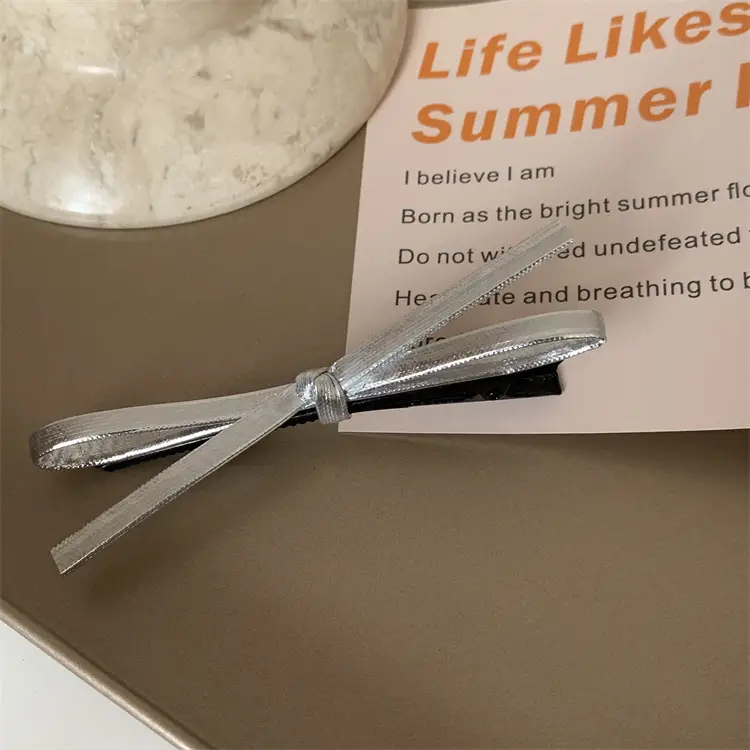Women's Black Sweet Cool Side Clip Hairpin with Heart Clip — feature 12