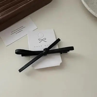 Women's Black Sweet Cool Side Clip Hairpin with Heart Clip