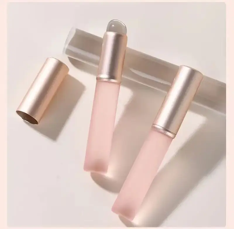 Mini Round Head Lipstick Brush with Lid Portable Makeup Brush - Image 7
