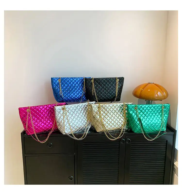 Glossy Rhombus Embroidery Tote Bag Pink 2023 — feature 33