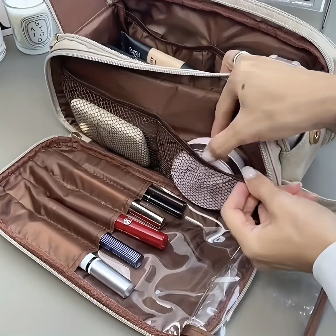 2026 Travel Makeup & Toiletries Bag for Women — feature 3