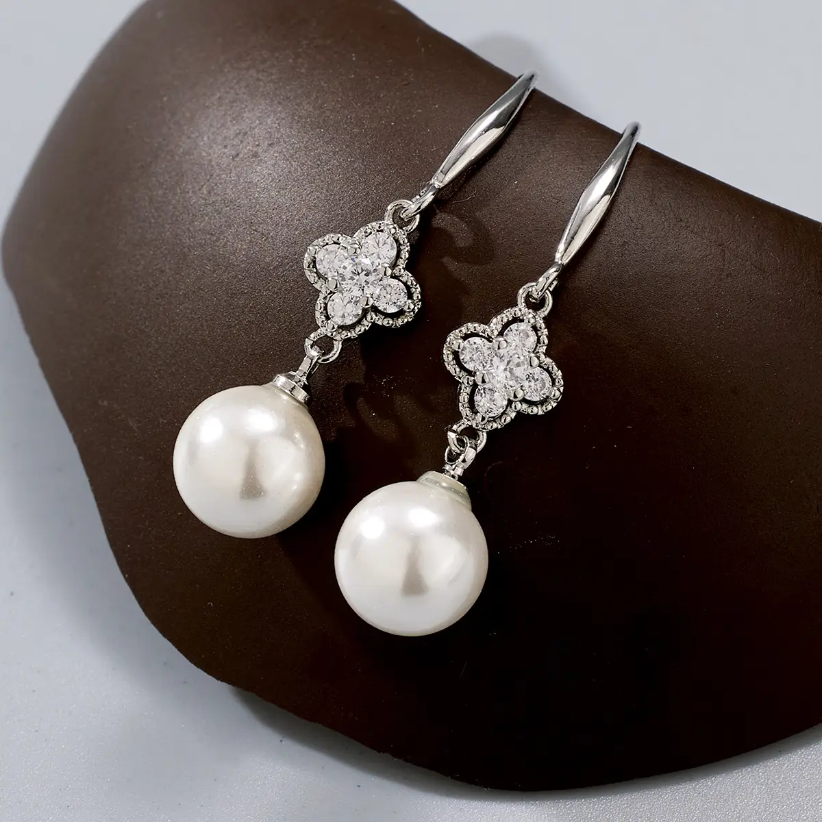 Vintage Pearl Earrings Gold Silver Hook Design - Image 4