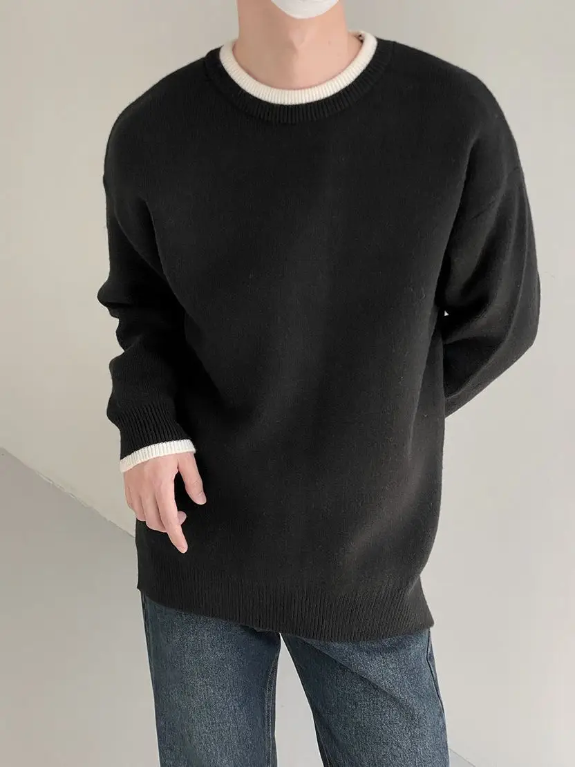 Men Black Knitted Round Neck Sweater for Winter