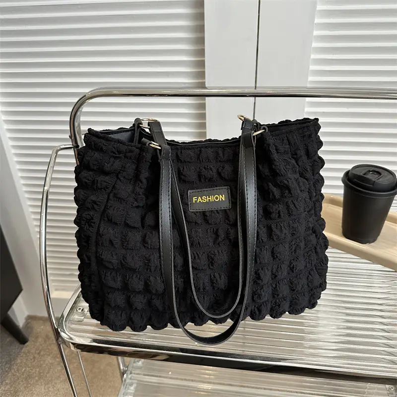 Black Korean Style Pleated Shoulder Bag for Women - Image 6