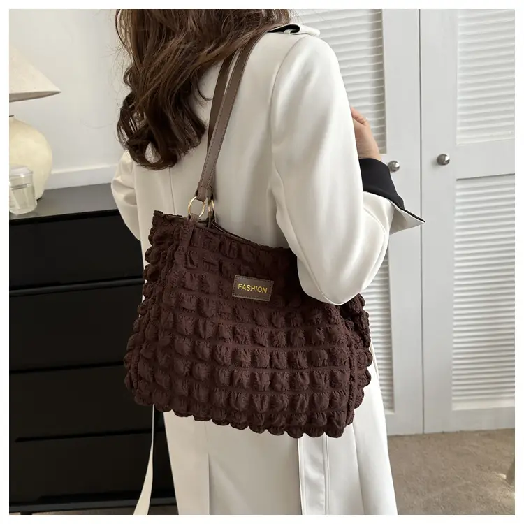 Black Korean Style Pleated Shoulder Bag for Women — feature 17