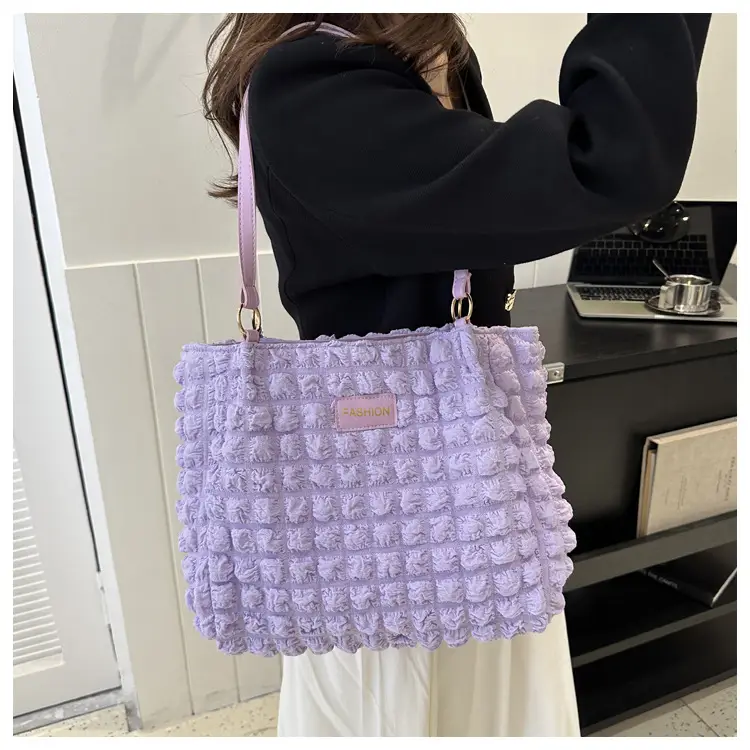 Black Korean Style Pleated Shoulder Bag for Women — feature 22