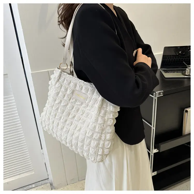 Black Korean Style Pleated Shoulder Bag for Women — feature 26