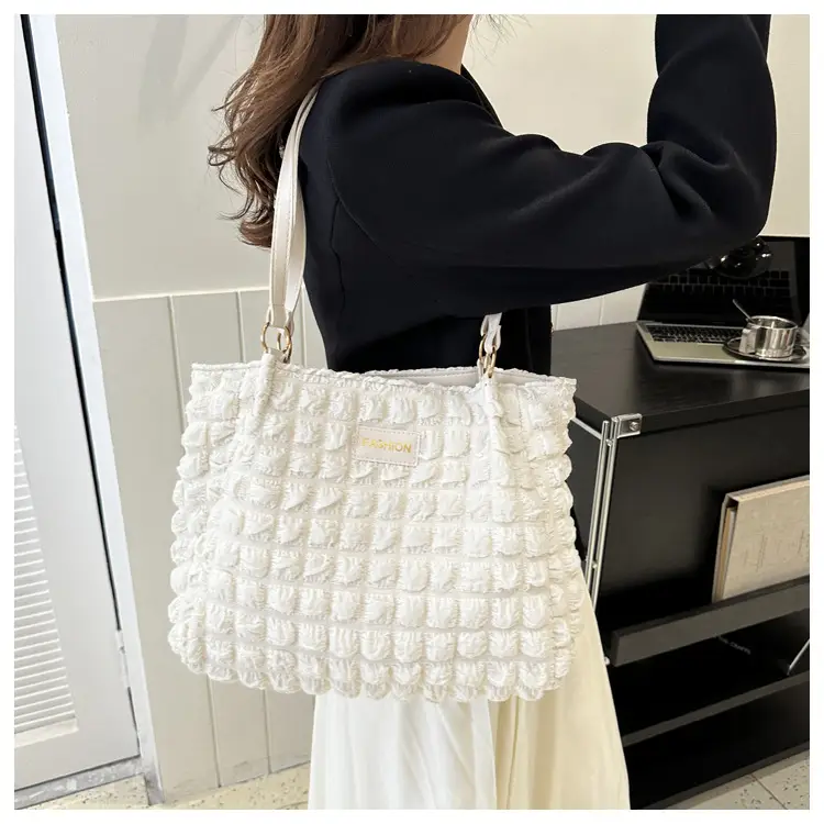 Black Korean Style Pleated Shoulder Bag for Women — feature 27