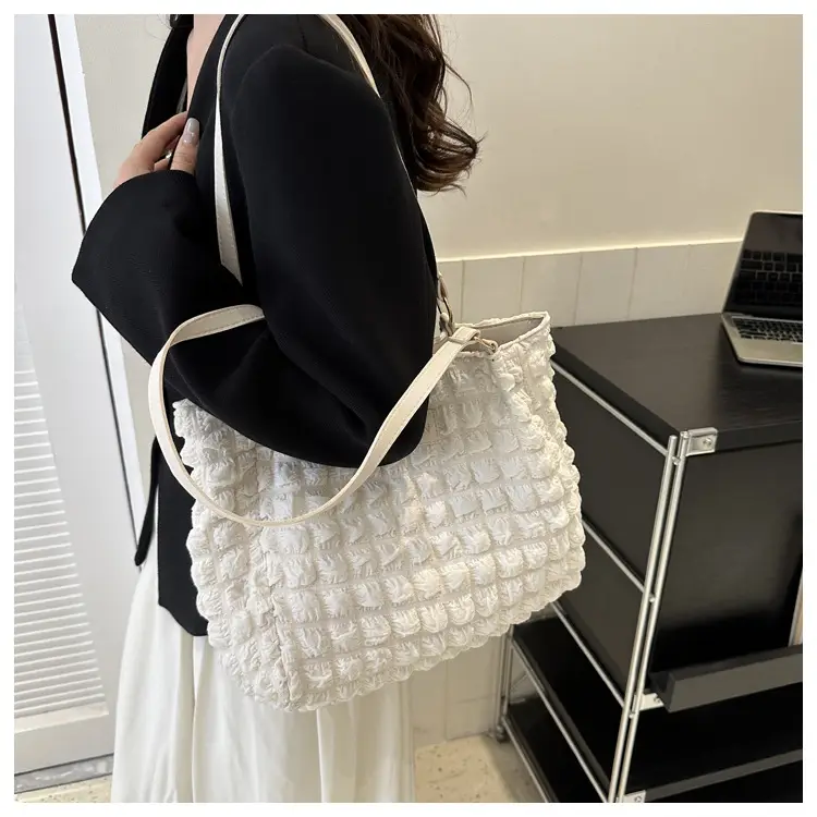 Black Korean Style Pleated Shoulder Bag for Women — feature 29