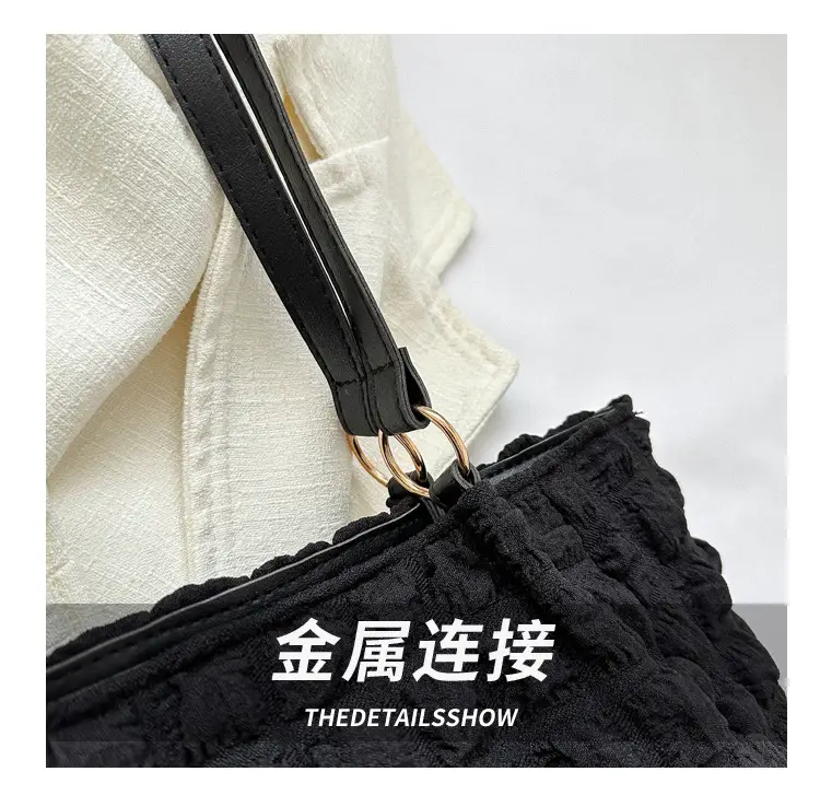 Black Korean Style Pleated Shoulder Bag for Women — feature 5