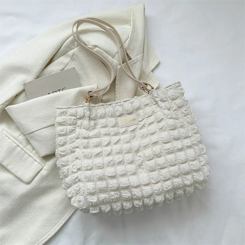 Black Korean Style Pleated Shoulder Bag for Women - Image 2