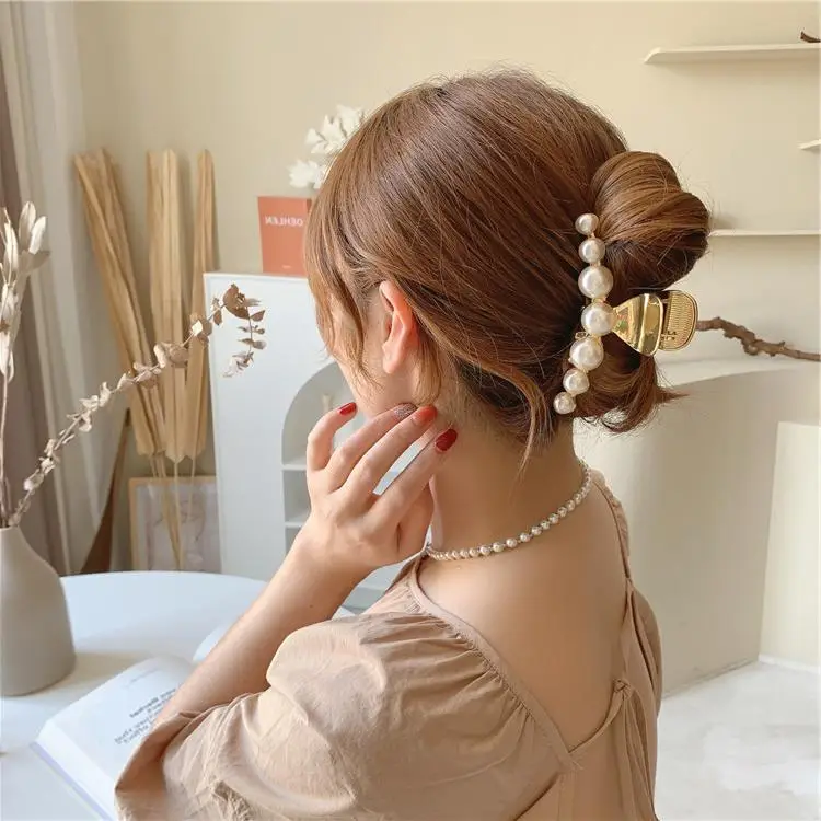 Gold Pearl Hairpin for Women Large Clip — feature 11