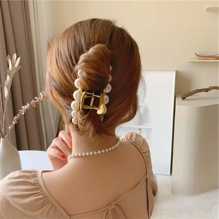 Gold Pearl Hairpin for Women Large Clip — feature 13
