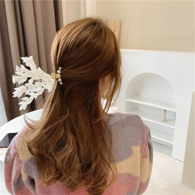 Gold Pearl Hairpin for Women Large Clip — feature 23