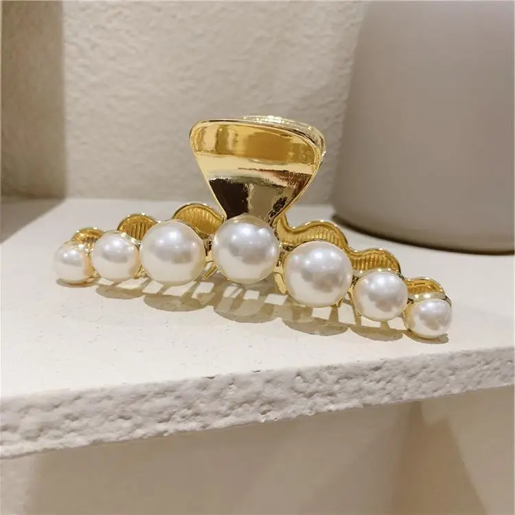 Gold Pearl Hairpin for Women Large Clip — feature 6
