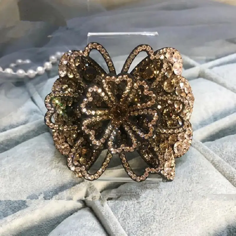 Three-Dimensional Rhinestone Flower Clip for Women - Image 7