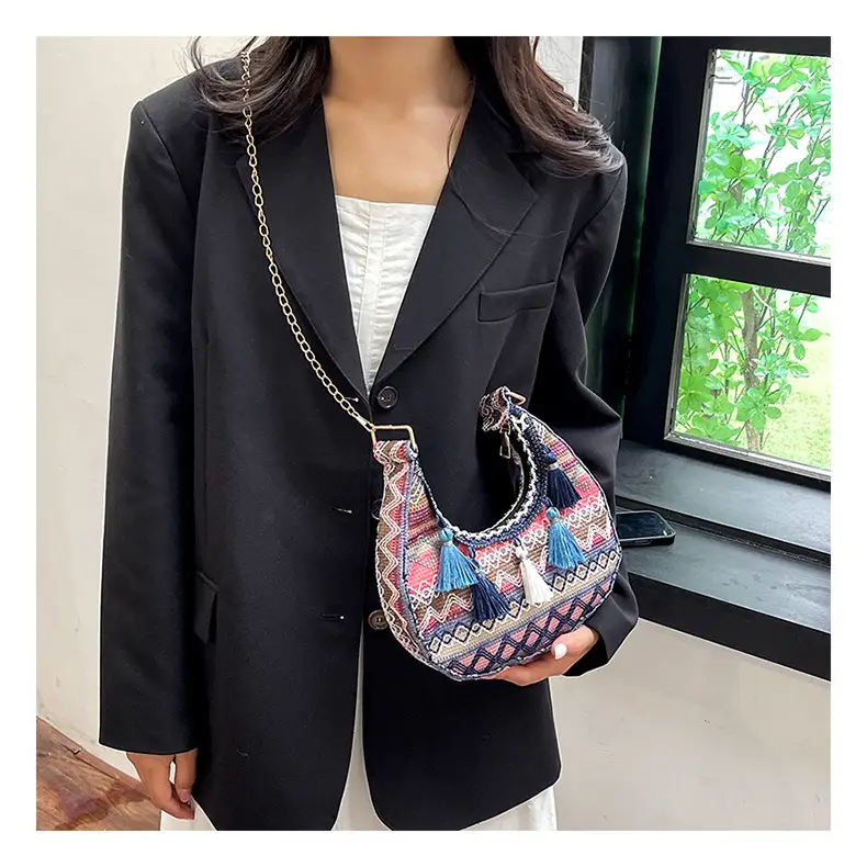 Embroidered Ethnic Style Tassel Bag for Women 2026 New Woven Shoulder Crossbody Bag Fashionable Holiday Style Underarm Bag — feature 12