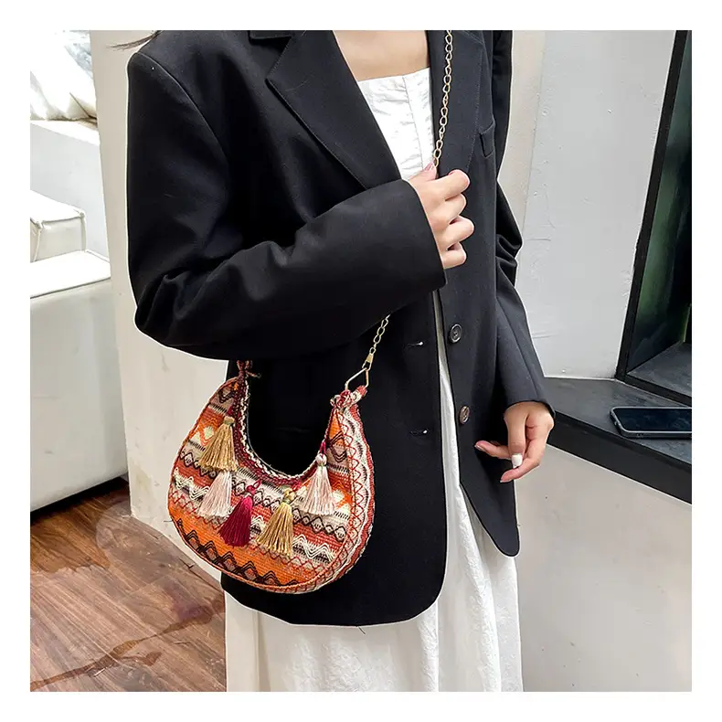 Embroidered Ethnic Style Tassel Bag for Women 2026 New Woven Shoulder Crossbody Bag Fashionable Holiday Style Underarm Bag — feature 19