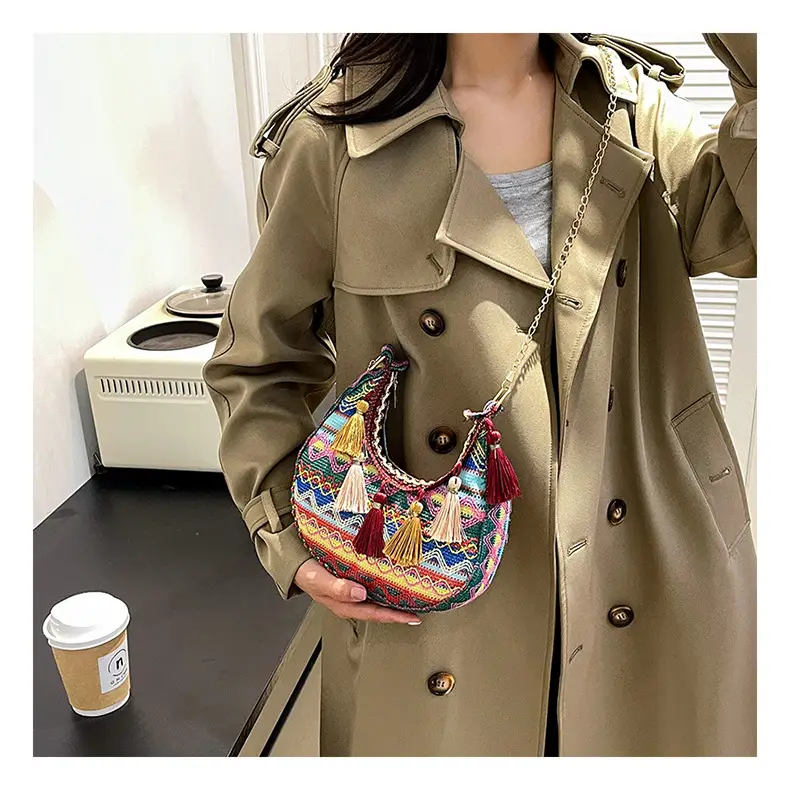 Embroidered Ethnic Style Tassel Bag for Women 2026 New Woven Shoulder Crossbody Bag Fashionable Holiday Style Underarm Bag — feature 25