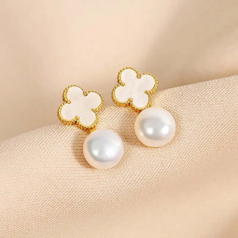Lucky Four-Leaf Clover Pearl Earrings S925 Silver — feature 7