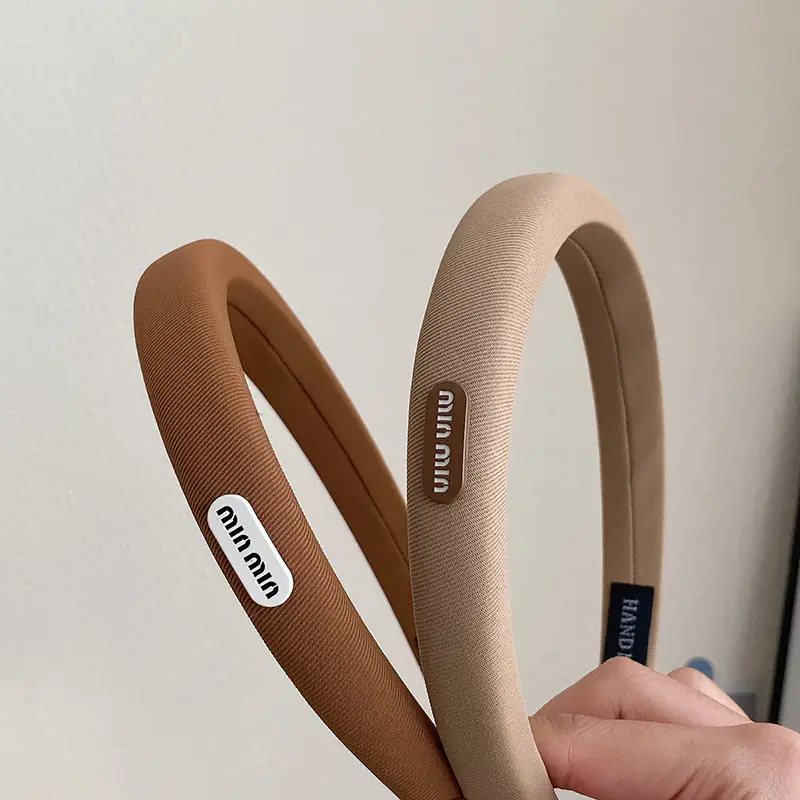 White Silicone Minimo Headband for Men Winter - Image 8
